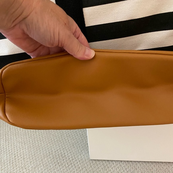 NIB DSW black/white striped lined tote bag - Picture 5 of 7